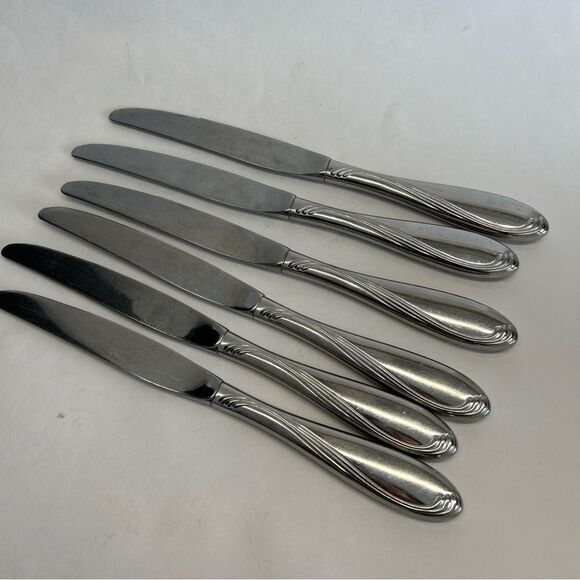 Oneida Camber Cresta Windswept Scroll 6 Dinner Knives - Picture 1 of 4